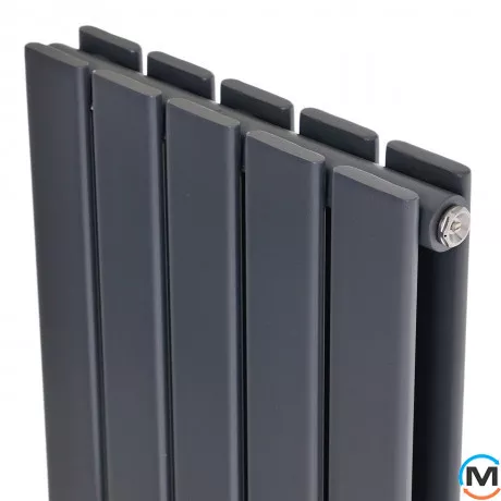 Вертикальний дизайнерський радіатор ARTTIDESIGN Livorno II 5/1800/340/50 сірий матовий, Підключення радіатора: Бокове, Виконання: Вертикальний, Колір: Сірий, Висота (мм): 1800, Кількість секцій: 5, Довжина (мм): 340, Глибина (мм): 100, Кількість рядів: 2, фото , зображення 4